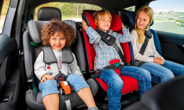 Условия перевозки детей в автомобиле в 2023 году